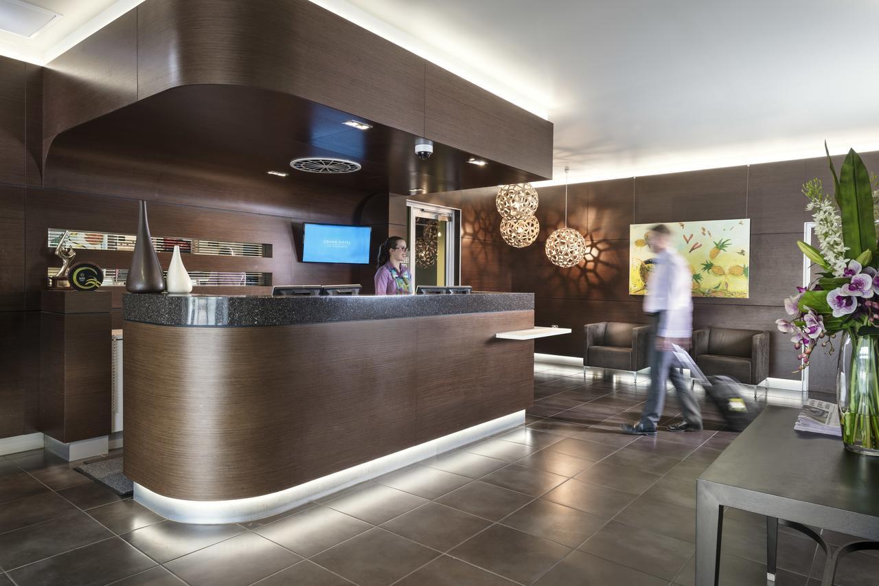Grand Hotel And Apartments Townsville Dış mekan fotoğraf