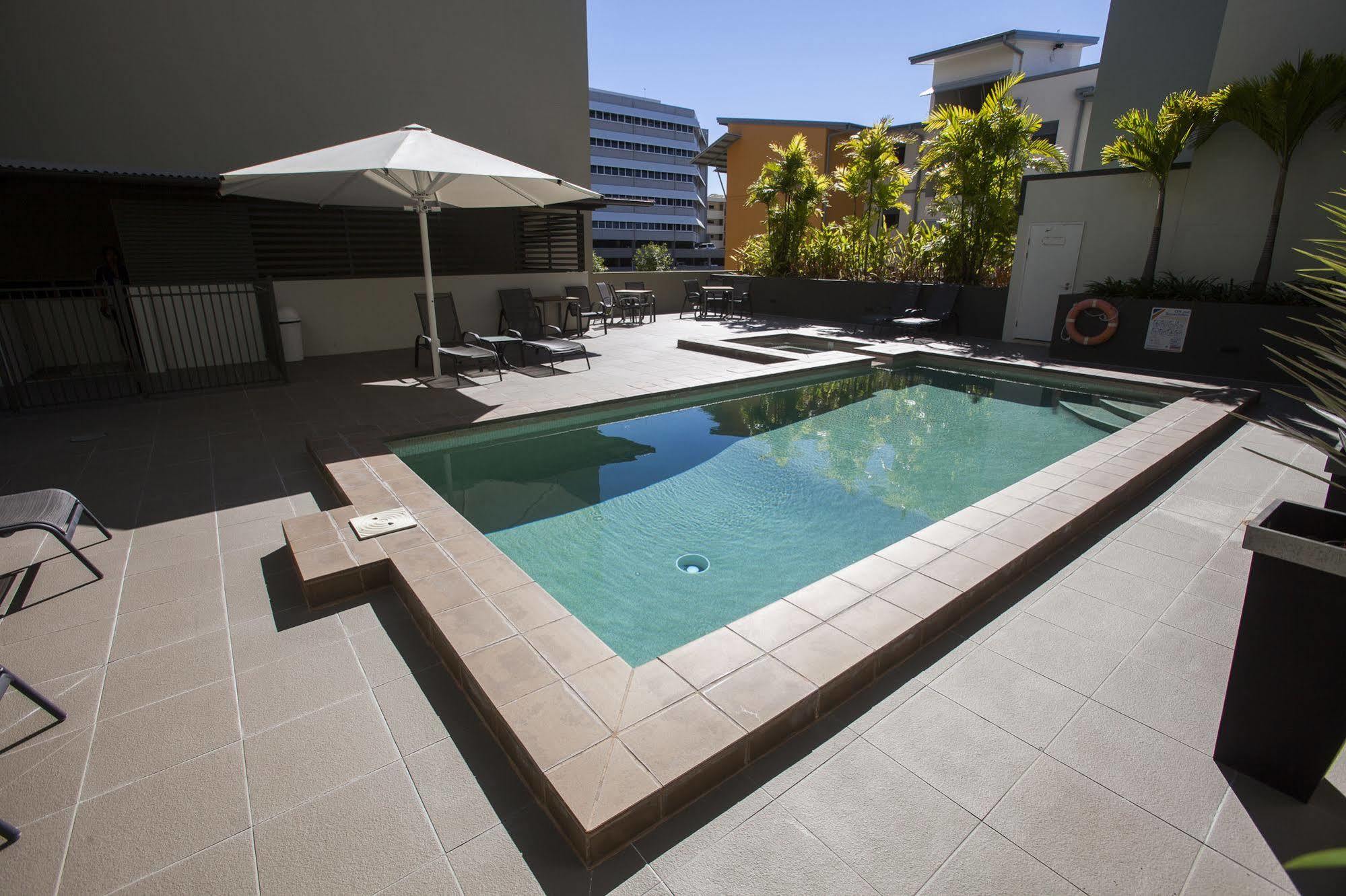 Grand Hotel And Apartments Townsville Dış mekan fotoğraf