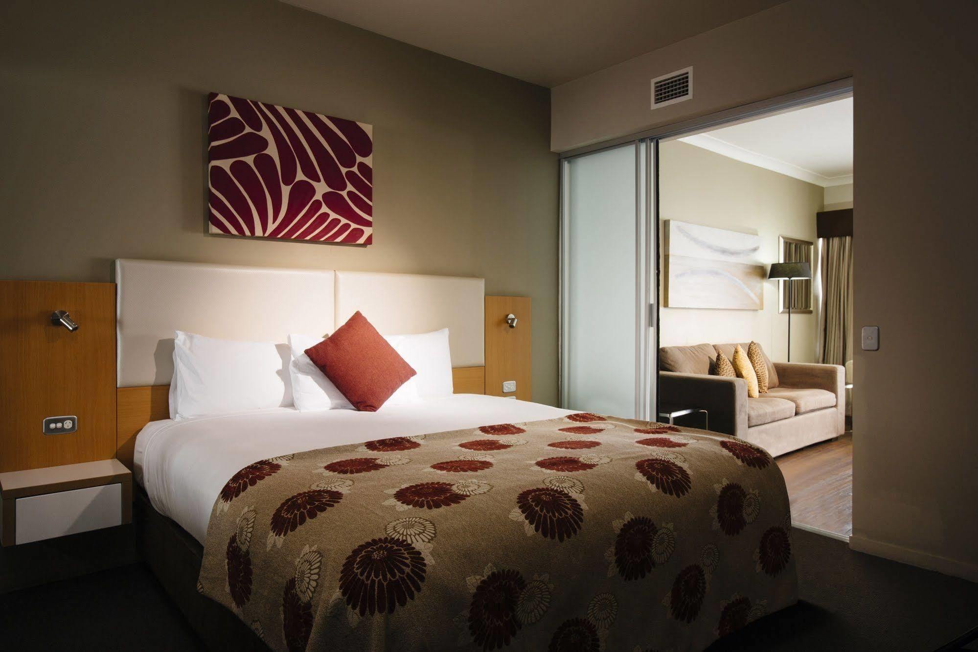 Grand Hotel And Apartments Townsville Dış mekan fotoğraf